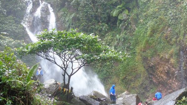 Curug Ciherang Bogor, Tempat Wisata Alam dengan Fasilitas Lengkap