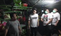 Crazy Rich Surabaya Borong Nasi Goreng Rp2 Juta ke Penjual yang Suka Memarahi Pelanggan