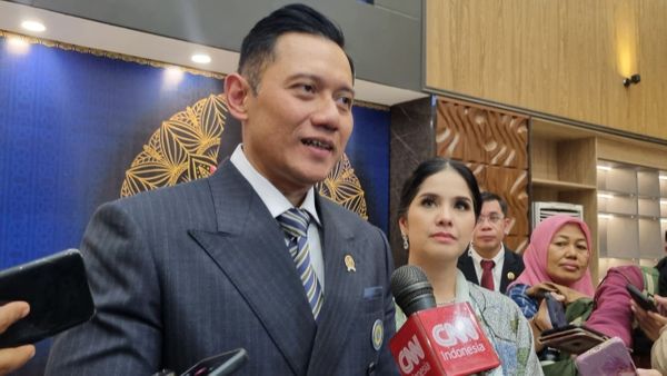 Di Sidang Doktoral, AHY soal Jadi Menteri Lagi: Siap di Mana Saja asal Tidak Jauh dari Monas