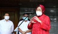 Tri Rismaharini Salurkan Bansos Tunai pada Pekan Pertama 2021 dengan Pengiriman ke Rumah