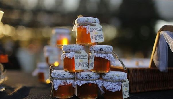 Bingung Pilih Souvenir Pernikahan? Ini 5 Ide Souvenir Pernikahan Unik Beda dari Biasanya