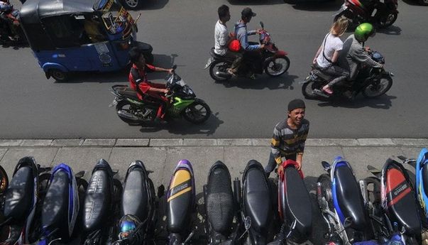 Pengamat Sarankan Libatkan Marinir untuk Tertibkan Parkir Liar di Jakarta