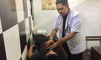 Deretan Dokter Berhati Mulia yang Kerap Memberikan Pelayanan Gratis Kepada Pasien