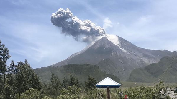 Berita Jateng: Pemprov Jateng dan Pemkab Klaten Siapkan Dana Rp 16 Miliar untuk Perbaikan Jalur Evakuasi Gunung Merapi