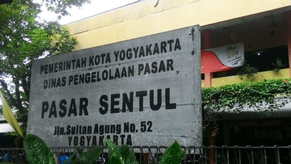 Berita Jogja: Masih Wacana, Pedagang yang Meluber di Pasar Sentul Dijadwalkan Bubar Jam 8 Pagi