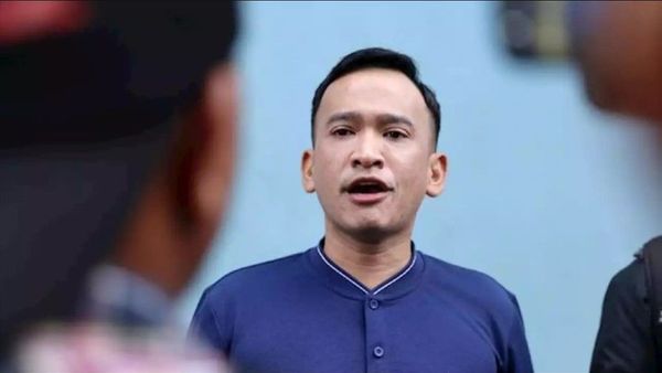 Kerap Disebut Artis Sultan, Ruben Onsu Ternyata Masih Pakai Baju dari Sponsor