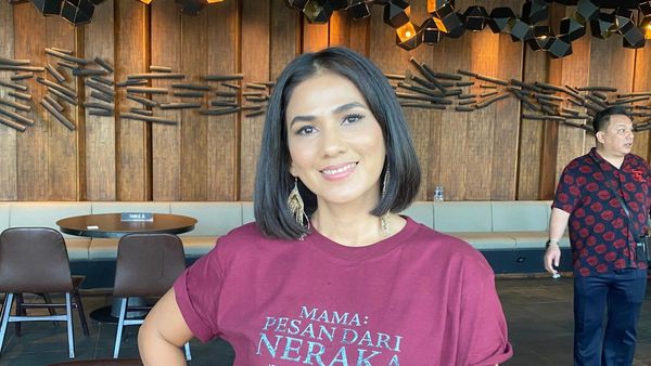 Nova Eliza Belajar Tarot hingga Hadapi Fobia Ruang Sempit Demi Film Horor 'Mama: Pesan dari Neraka'