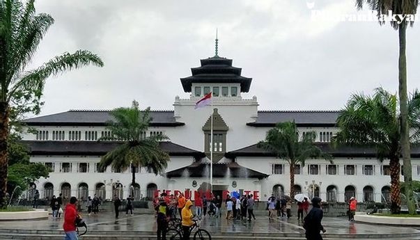 Apa Saja yang Dapat Dinikmati di Gedung Sate?