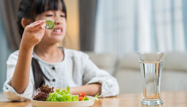 Anak Enggak Doyan Makan Sayur? Bunda Bisa Coba 7 Cara Kreatif Ini