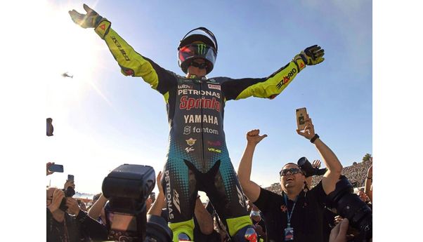 Valentino Rossi Resmi Jadi Legenda MotoGP