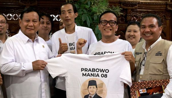 Dukungan Joman Pindah dari Ganjar ke Prabowo, Hasto PDIP: Pagi Kedelai, Sore Tempe