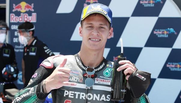 Satu Podium dengan Rossi di MotoGP Andalusia, Fabio Quartararo Pamer Foto Masa Kecil Bersama The Doctor