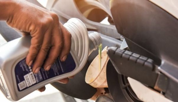 Apa Saja Fungsi Oli Motor?