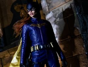 Film “Batgirl” dari Warner Bross Batal Rilis di Bioskop dan Streaming: Tak Bisa Diselamatkan
