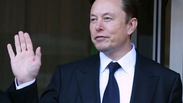 Elon Musk Umumkan Mundur dari Jabatan CEO Twitter, Digantikan Wanita yang Masih Misterius