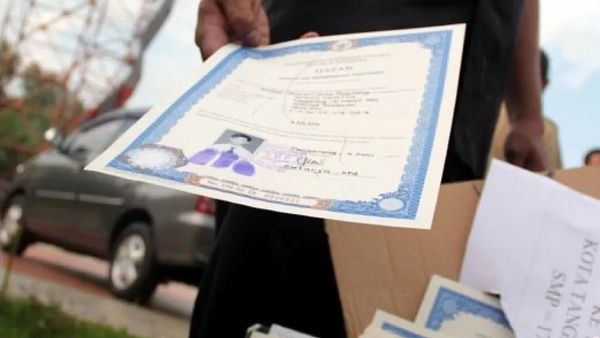 Puan Minta Larangan Perusahaan Tahan Ijazah Karyawan Dibarengi Pengawasan dan Sanksi Tegas