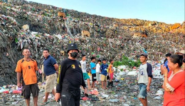 Tragis! Seorang Pemulung Meninggal Tertimbun Gunungan Sampah di Makassar