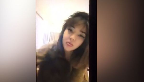 Hati-Hati Menyebarkan Video Porno dapat Dipenjara 2,5 Tahun