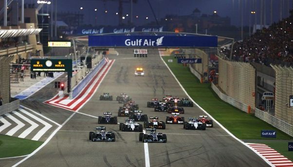 Hasil Formula 1 2020 GP Bahrain: Lewis Hamilton Juara, Romain Grosjean Crash hingga Mobil Terbakar