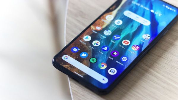 3 Kebiasaan Kecil yang Bisa Menurunkan Kinerja Ponsel Android