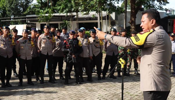 1.489 Personel Gabungan Dikerahkan untuk Amankan Aksi Demo di Depan Gedung DPR Hari Ini