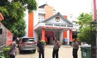 Ricuh di Rapat, Komisioner KPU Pangkep Luka Karena Dilempar Vas Bunga