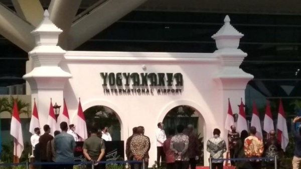 Berita Jogja Terbaru: Presiden Jokowi Meresmikan YIA di Kulon Progo dan Memuji Arsitekturnya