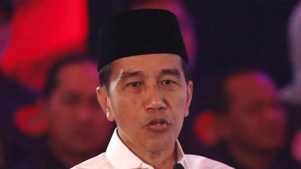 Menunggu Teken Jokowi Soal Perpres Mobil Listrik