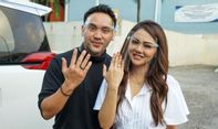 Bantah Hamil Duluan, Jenita Janeet Buktikan Hasil Test Pack