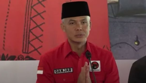 Warganet Sindir Ganjar Pranowo: Tolong Lari Pagi di Jateng yang Jalannya Rusak