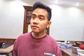 Istrinya Dihina Warganet, Gibran Rakabuming Santai: Wis Ono Sing Ngurus