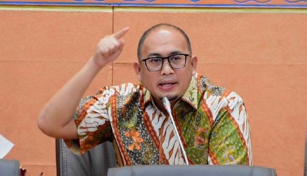 Terbongkar Harga Produksi Minyak Goreng Kemasan Tak Sampai Rp10 Ribu, Andre Rosiade: Oligarki Untung Besar