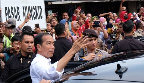 Setelah UGM, Kini Giliran UII Kritik Jokowi: Mendesak Presiden Kembali Jadi Teladan Etika dan Kenegarawanan