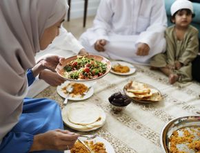 Orang Indonesia Lebih Pilih Makanan Sehat untuk Sajian Ramadhan 2023