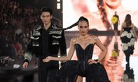 Cinta Laura Cerita Pengalaman Tampil di Fashion Show Paris, Rela Tahan Sakit untuk Tampil Maksimal