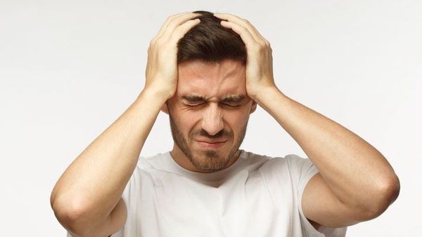 Sakit Kepala Hebat saat Berpuasa? Ini Penyebab dan Cara Mengatasinya