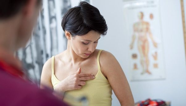 Fakta atau Mitos, Rajin Menyentuh Payudara Bisa Membuatnya Besar dan Berisi?