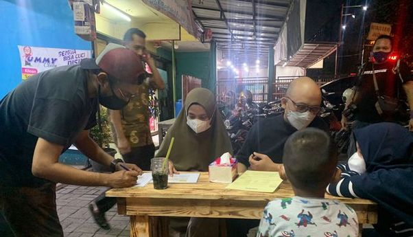 Viral Pegawai KPK yang Dipecat Firli Bahuri Jual Nasi Goreng, Novel Baswedan Langsung ke Bekasi
