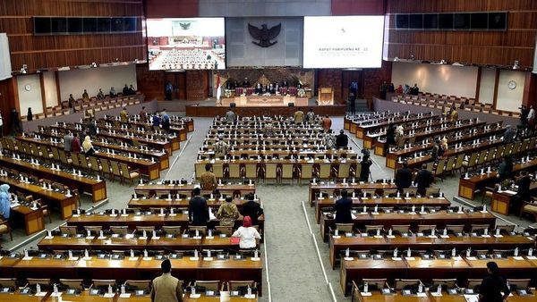 DPR Setujui Usulan Prabowo Soal Jual Dua Kapal Perang RI