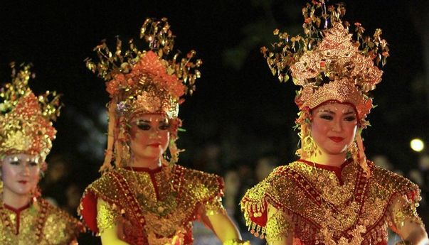 Jalan-Jalan ke Sumatra Selatan? Nikmati Juga Keindahan Tarian Adatnya