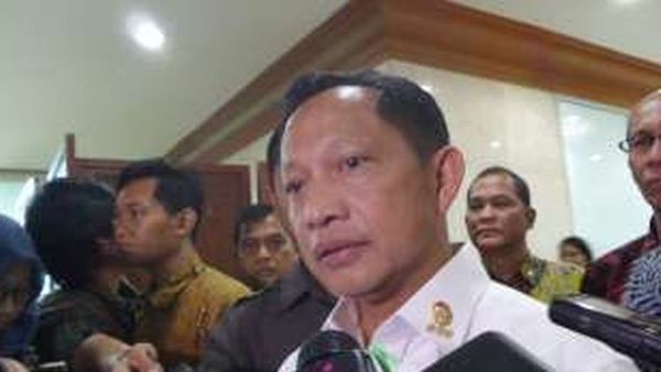Berita Terkini: Tito Karanavian Perbolehkan Peserta Pilkada 2020 Jadikan Masker sebagai Alat Kampanye
