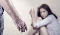 Bejat! Gadis ABG di Banyumas Disetubuhi Pemilik Bengkel, Pelaku Rekam Adegan Mesum di Ponsel Milik Korban