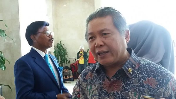 PDIP Angkat Suara Soal Gatot yang Bandingkan Patung Soeharto dengan Soekarno: Jangan Simpulkan Ada De-Soehartoisasi