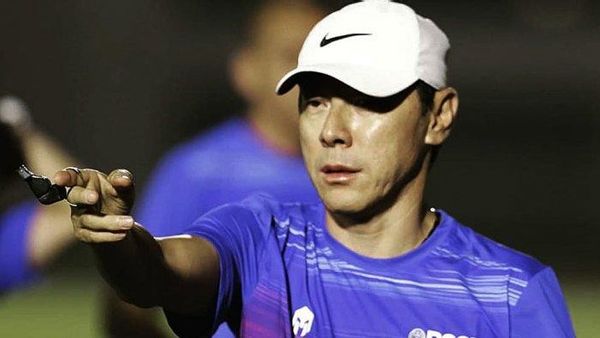 Shin Tae-yong Tak Kunjung Tiba di Indonesia, PSSI Murka