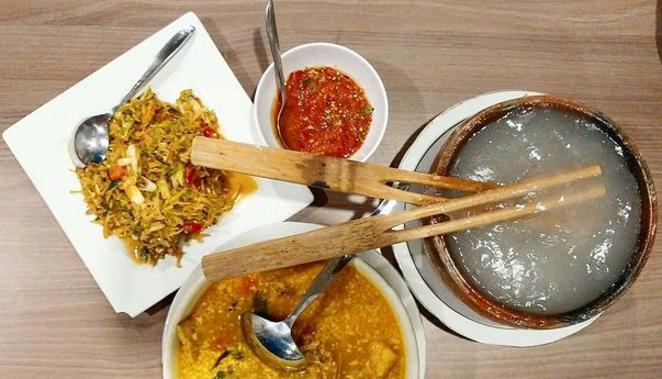 Lengkapi wisata kuliner anda dengan mencicip Makanan khas maluku