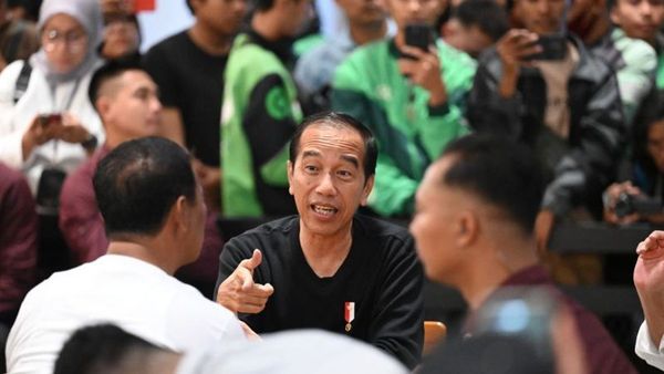 Presiden Jokowi Teken UU Desa, Masa Jabatan Kepala Desa Diperpanjang Jadi 8 Tahun