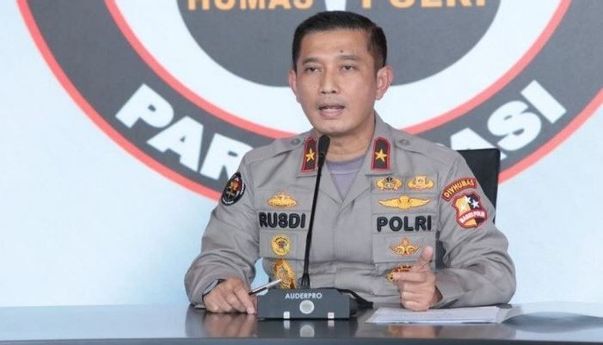 Duh, Ada Ratusan Perwira Polisi Menganggur, Makan Gaji Buta?