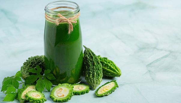Kaya Nutrisi, Ketahui Ragam Manfaat Jus Pare untuk Kesehatan