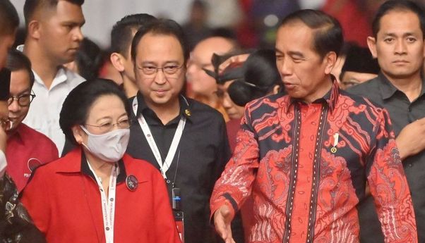 Guntur PDIP Sebut Bantahan Jokowi terkait 3 Periode Hanya Jadi Bahan Tertawaan Publik