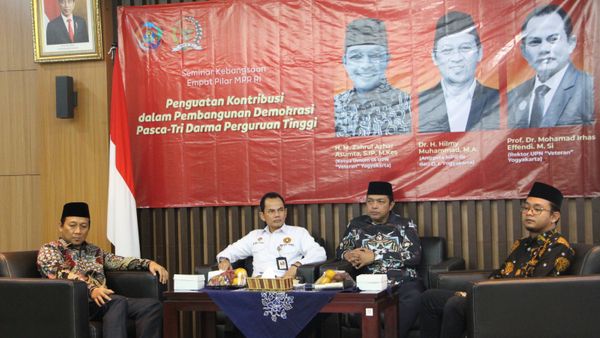 Hadapi Tantangan Demokrasi, Anggota MPR RI Gandeng Alumni UPN V Yogyakarta